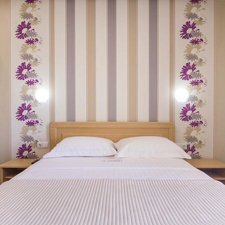 Seabird Apartments Skala Potamia  Kamer foto
